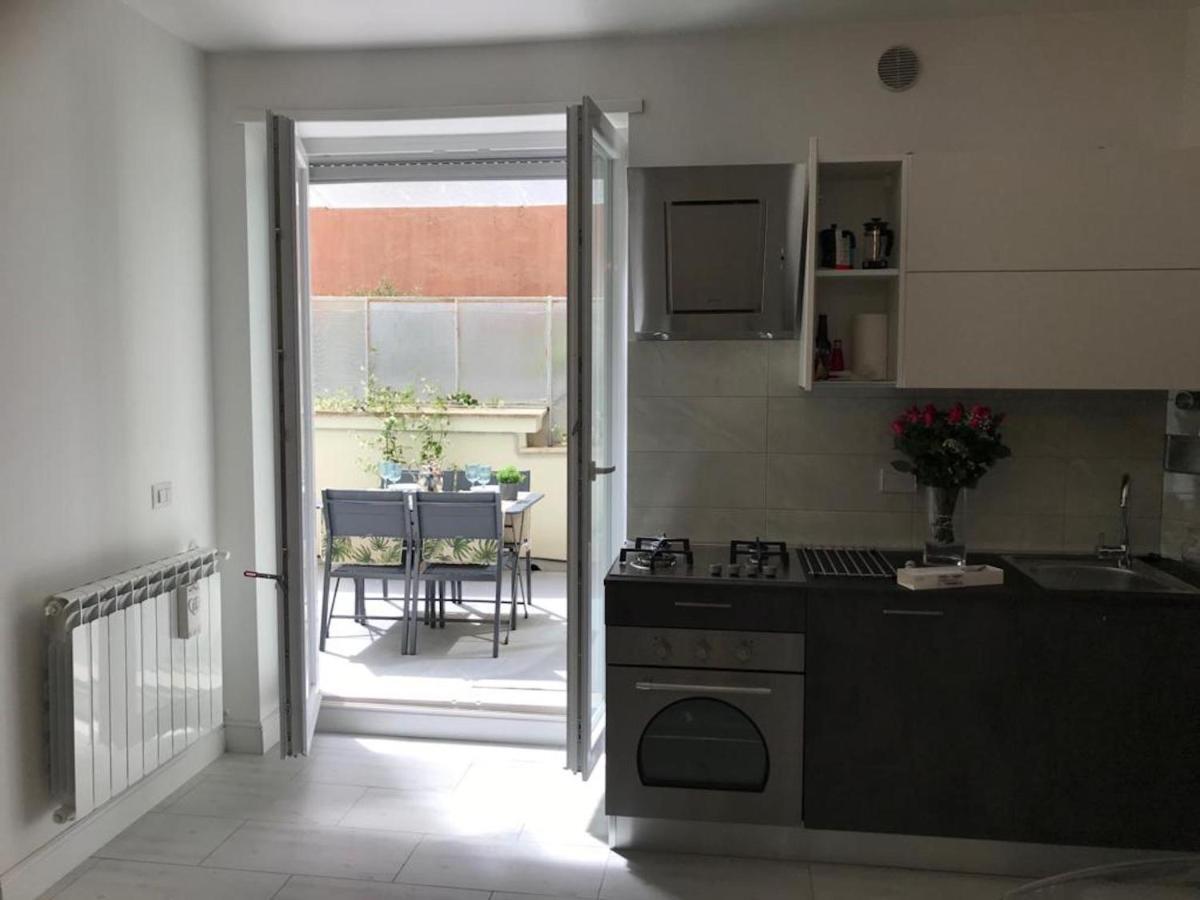 Apartment Casa Donatello Con Terrazzo Rom